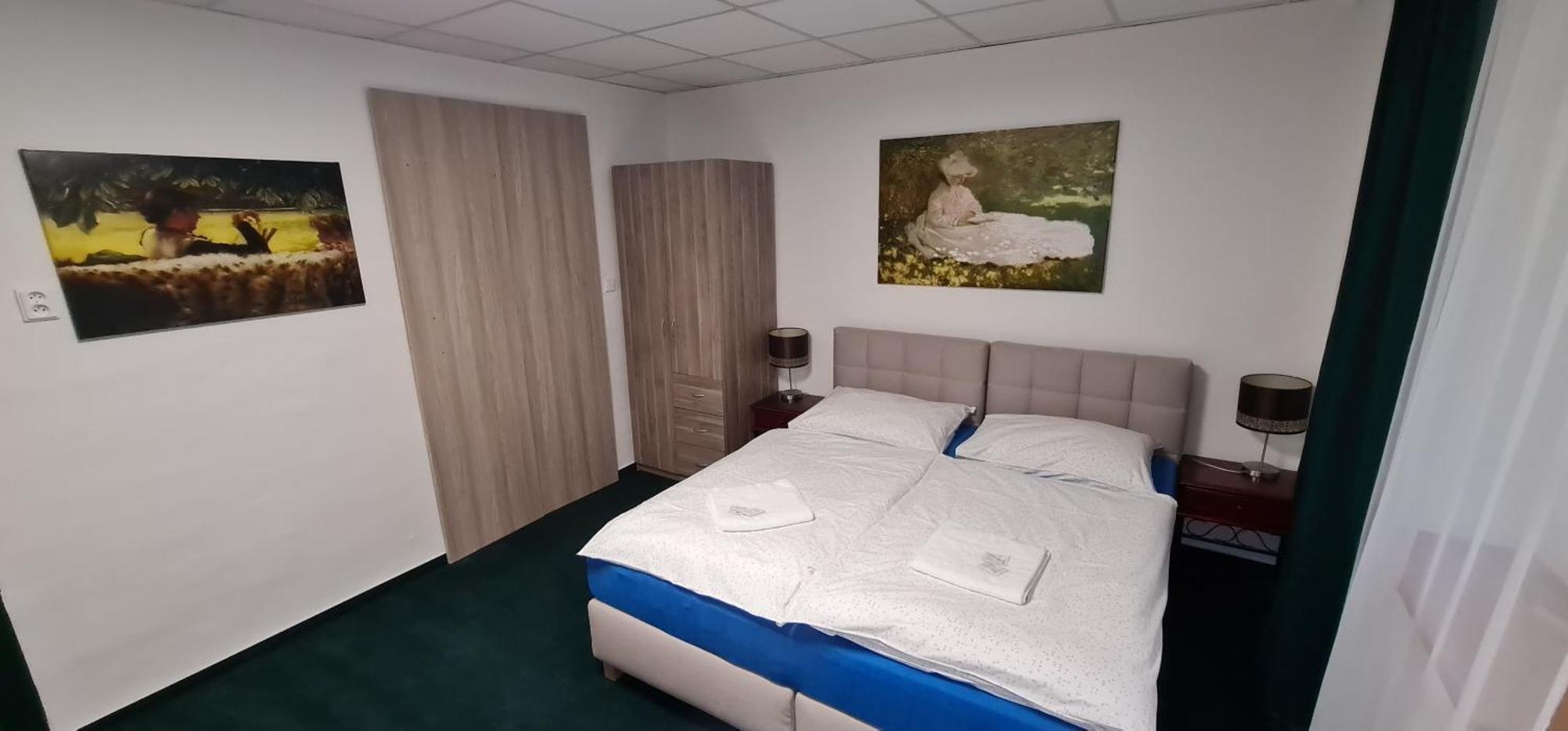 Apartmany Orlová エクステリア 写真
