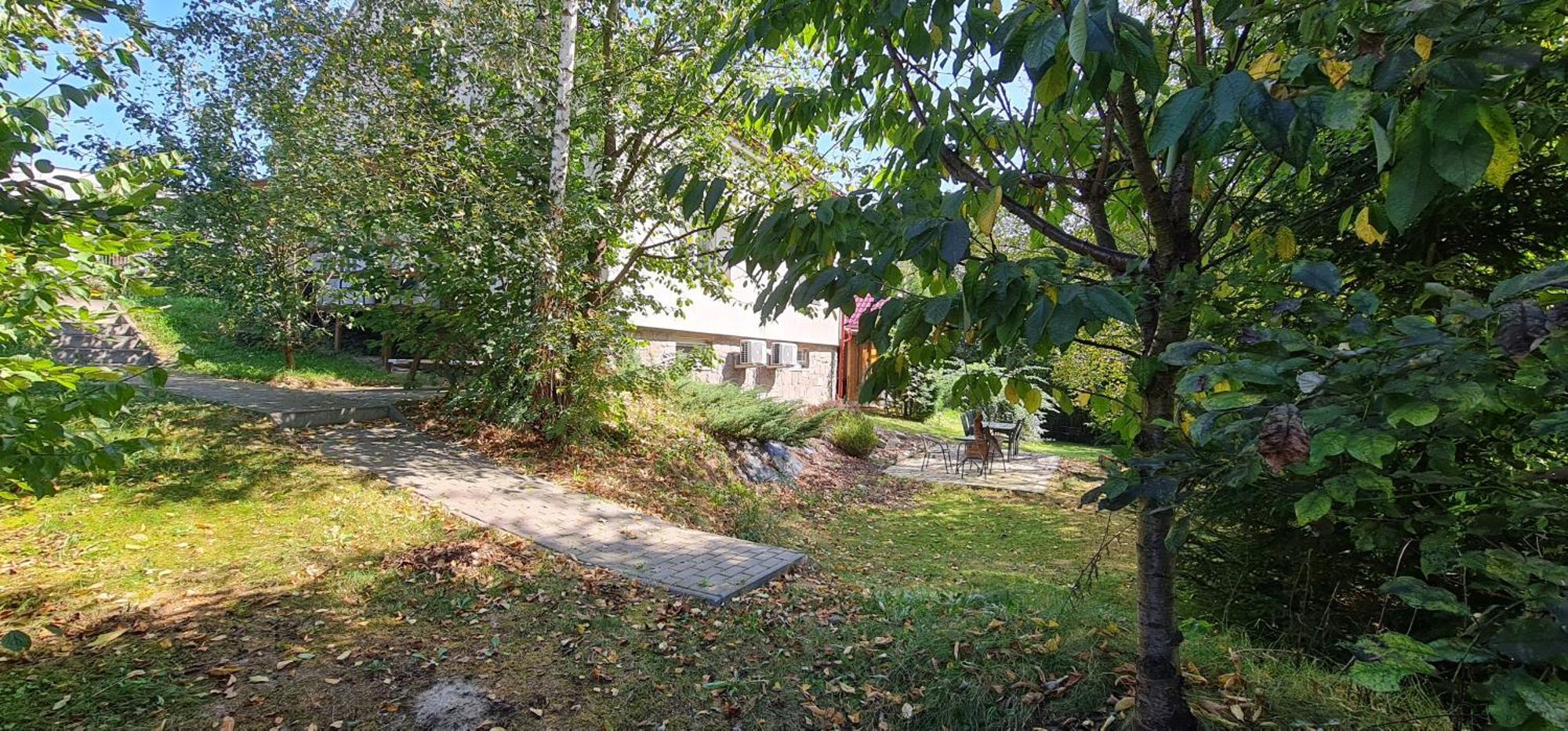 Apartmany Orlová エクステリア 写真